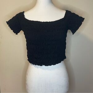Aeropostale Woman’s Rouged Cap Sleeve Black Crop Top Size Large
